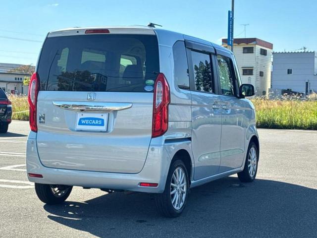 N-BOX 4WD G・Lホンダセンシング 新品タイヤ/保証書/純正 SDナビ/ホンダセンシング/電動スライドドア/シートヒーター/ヘッドランプ HID/Bluetooth接続/ETC/EBD付ABS/横滑り防止装置/アイドリングストップ(3枚目)