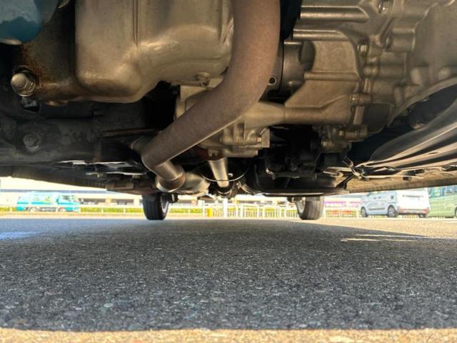 N-BOX 4WD G・Lホンダセンシング 新品タイヤ/保証書/純正 SDナビ/ホンダセンシング/電動スライドドア/シートヒーター/ヘッドランプ HID/Bluetooth接続/ETC/EBD付ABS/横滑り防止装置/アイドリングストップ(7枚目)