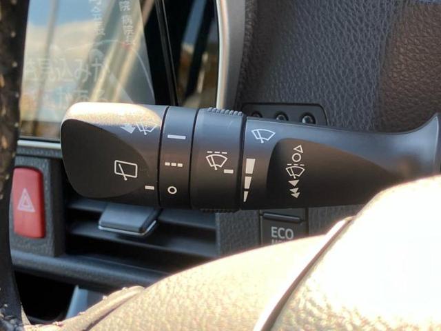 ノア ハイブリッドSiダブルバイビー 新品タイヤ/保証書/純正 10インチ メモリーナビ/フリップダウンモニター 純正 12.1インチ/トヨタセーフティセンス/両側電動スライドドア/シートヒーター 前席/車線逸脱防止支援システム 禁煙車(18枚目)