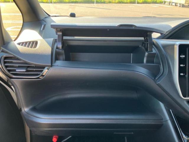 ノア ハイブリッドSiダブルバイビー 新品タイヤ/保証書/純正 10インチ メモリーナビ/フリップダウンモニター 純正 12.1インチ/トヨタセーフティセンス/両側電動スライドドア/シートヒーター 前席/車線逸脱防止支援システム 禁煙車(27枚目)