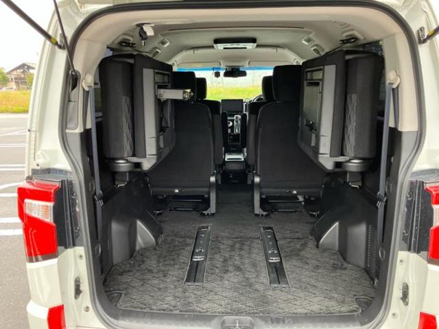 デリカＤ：５ ４ＷＤ　Ｇパワーパッケージ　純正　１０インチ　ＳＤナビ／フリップダウンモニター　純正　１１．５インチ／イーアシスト（ミツビシ）／両側電動スライドドア／シートヒーター　前席／マルチアラウンドモニター／車線逸脱防止支援システム（21枚目）