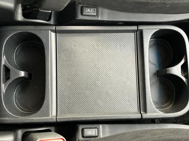 デリカＤ：５ ４ＷＤ　Ｇパワーパッケージ　純正　１０インチ　ＳＤナビ／フリップダウンモニター　純正　１１．５インチ／イーアシスト（ミツビシ）／両側電動スライドドア／シートヒーター　前席／マルチアラウンドモニター／車線逸脱防止支援システム（39枚目）