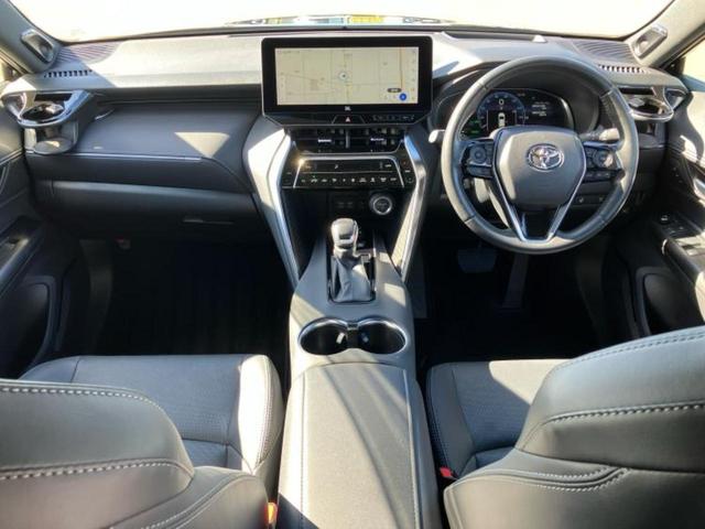 ハリアーハイブリッド Zレザーパッケージ JBL/保証書/ディスプレイオーディオ+ナビ12.3インチ/デジタルインナーミラー/トヨタセーフティセンス/エアーシート 前席/全方位モニター/車線逸脱防止支援システム/シート 合皮 全周囲カメラ(4枚目)