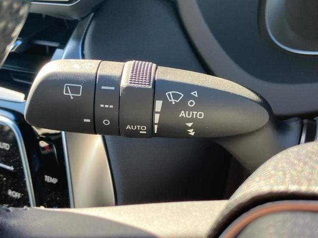 ハリアーハイブリッド Zレザーパッケージ JBL/保証書/ディスプレイオーディオ+ナビ12.3インチ/デジタルインナーミラー/トヨタセーフティセンス/エアーシート 前席/全方位モニター/車線逸脱防止支援システム/シート 合皮 全周囲カメラ(18枚目)