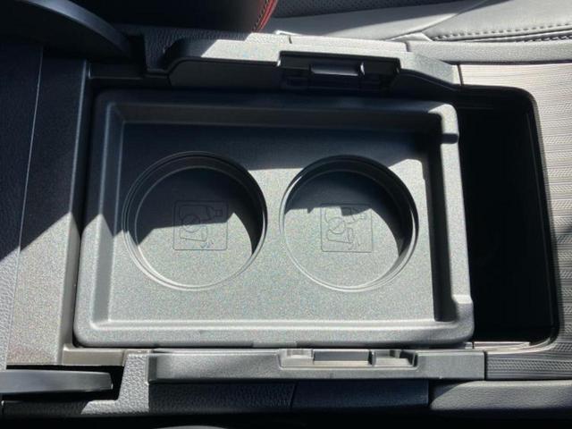 ハリアーハイブリッド Zレザーパッケージ JBL/保証書/ディスプレイオーディオ+ナビ12.3インチ/デジタルインナーミラー/トヨタセーフティセンス/エアーシート 前席/全方位モニター/車線逸脱防止支援システム/シート 合皮 全周囲カメラ(43枚目)