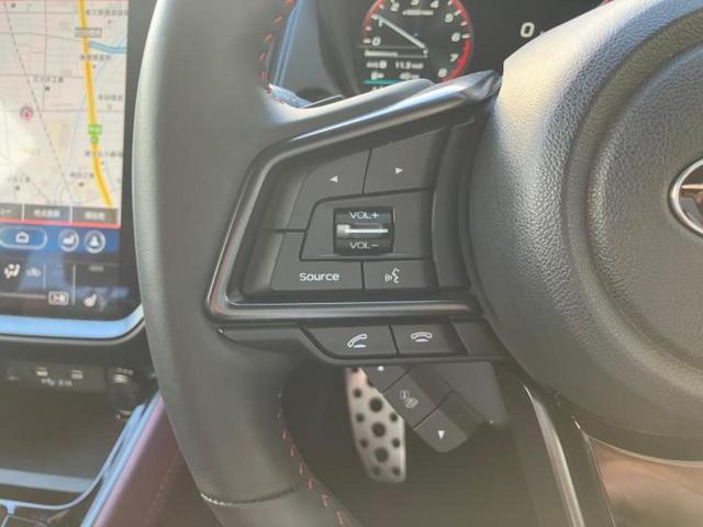 レヴォーグ 4WD STIスポーツEX 新品タイヤ/純正エアロ/保証書/純正 SDナビ/衝突安全装置/シートヒーター/全方位モニター/車線逸脱防止支援システム/シート フルレザー/電動バックドア/ヘッドランプ LED/ETC 革シート(12枚目)