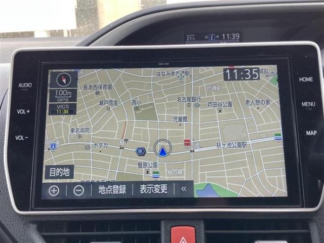 ヴォクシー ＺＳキラメキ３　保証書／純正　１０インチ　ＳＤナビ／フリップダウンモニター　純正　１２．１インチ／衝突安全装置／両側電動スライドドア／車線逸脱防止支援システム／シート　ハーフレザー／ヘッドランプ　ＬＥＤ　後席モニター（9枚目）