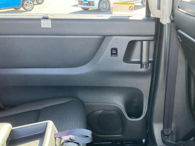 セレナ ｅパワーハイウェイスターＶ　新品タイヤ／保証書／純正　９インチ　メモリーナビ／インテリジェントルームミラー／エマージェンシーブレーキ／両側電動スライドドア／アラウンドビューモニター／車線逸脱防止支援システム／プロパイロット（26枚目）