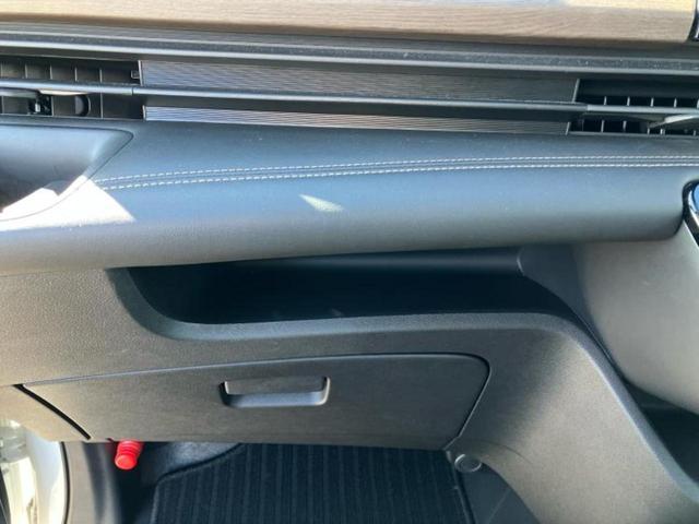 セレナ ｅパワーハイウェイスターＶ　新品タイヤ／保証書／純正　９インチ　メモリーナビ／インテリジェントルームミラー／エマージェンシーブレーキ／両側電動スライドドア／アラウンドビューモニター／車線逸脱防止支援システム／プロパイロット（27枚目）