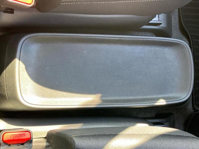 セレナ ｅパワーハイウェイスターＶ　新品タイヤ／保証書／純正　９インチ　メモリーナビ／インテリジェントルームミラー／エマージェンシーブレーキ／両側電動スライドドア／アラウンドビューモニター／車線逸脱防止支援システム／プロパイロット（51枚目）