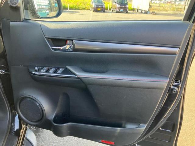 全国に店舗を展開しているのでどこでもお取り寄せが可能です！この車が気になるけど遠方だから・・・と諦める必要はありません！※別途陸送費が必要です。