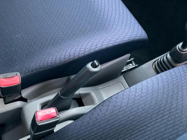 ワゴンR FX 横滑り防止装置/禁煙車/エアバッグ 運転席/エアバッグ 助手席/アルミホイール 社外 13インチ/パワーウインドウ/パワーステアリング/ワンオーナー/マニュアルエアコン/取扱説明書/ユーザー買取車(18枚目)