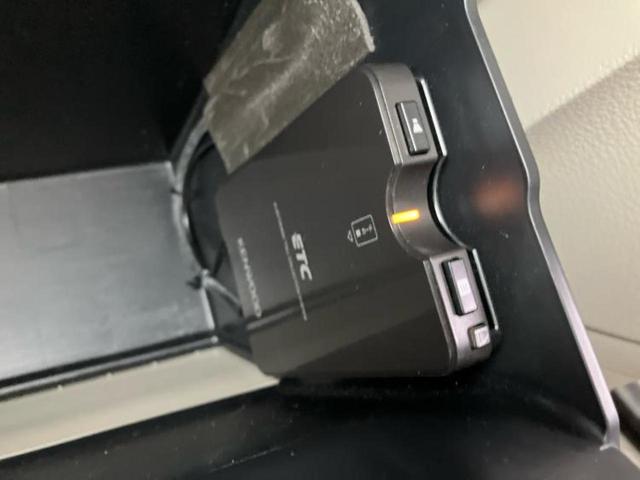 スペーシア ４ＷＤ　Ｘ　新品タイヤ／社外　ＳＤナビ／デュアルカメラブレーキサポート（スズキ）／電動スライドドア／シートヒーター　前席／車線逸脱防止支援システム／ヘッドランプ　ＨＩＤ／Ｂｌｕｅｔｏｏｔｈ接続／ＥＴＣ　４ＷＤ（24枚目）