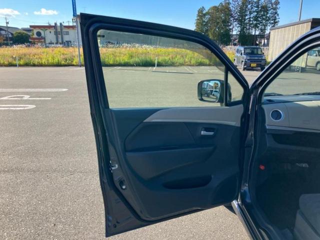 ワゴンＲ ＦＸリミテッド　新品タイヤ／ＥＢＤ付ＡＢＳ／アイドリングストップ／禁煙車／エアバッグ　運転席／エアバッグ　助手席／アルミホイール　純正　１４インチ／パワーウインドウ／エンジンスタートボタン／キーレススタート（24枚目）