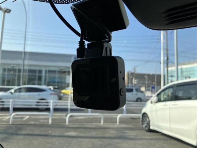 アルトラパン Ｘ　新品タイヤ／社外　８インチ　メモリーナビ／セーフティサポート（スズキ）／シートヒーター　前席／全方位モニター／車線逸脱防止支援システム／パーキングアシスト　バックガイド　衝突被害軽減システム　禁煙車（12枚目）