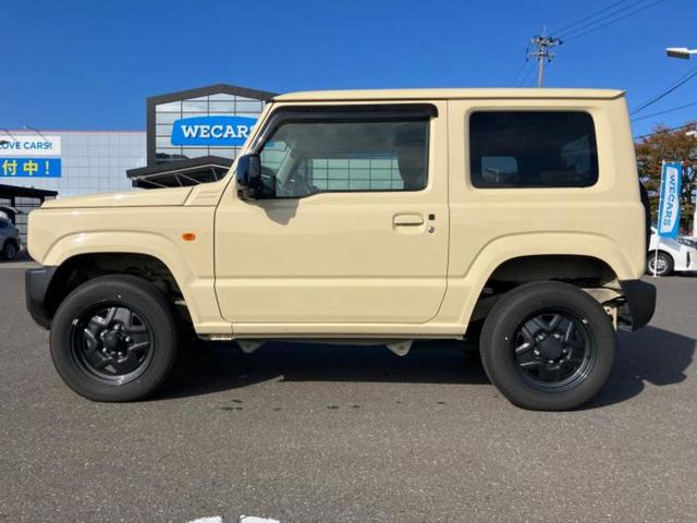 ジムニー ４ＷＤ　ＸＬ　保証書／セーフティサポート（スズキ）／シートヒーター　前席／車線逸脱防止支援システム／ＥＢＤ付ＡＢＳ／横滑り防止装置／アイドリングストップ／ターボ／衝突安全ボディ／アルミホイール　純正　１６インチ（2枚目）