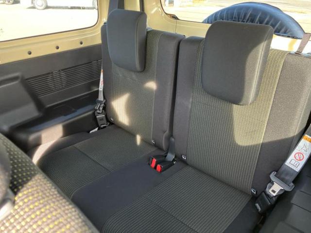 ジムニー ４ＷＤ　ＸＬ　保証書／セーフティサポート（スズキ）／シートヒーター　前席／車線逸脱防止支援システム／ＥＢＤ付ＡＢＳ／横滑り防止装置／アイドリングストップ／ターボ／衝突安全ボディ／アルミホイール　純正　１６インチ（7枚目）