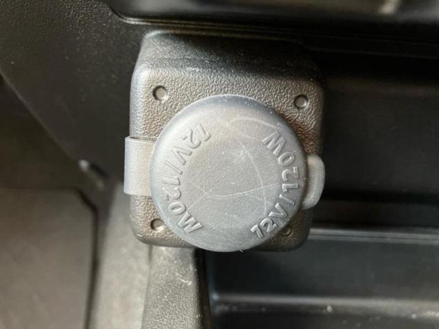 ジムニー ４ＷＤ　ＸＬ　保証書／セーフティサポート（スズキ）／シートヒーター　前席／車線逸脱防止支援システム／ＥＢＤ付ＡＢＳ／横滑り防止装置／アイドリングストップ／ターボ／衝突安全ボディ／アルミホイール　純正　１６インチ（28枚目）