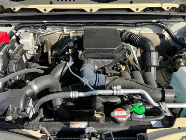ジムニー ４ＷＤ　ＸＬ　保証書／セーフティサポート（スズキ）／シートヒーター　前席／車線逸脱防止支援システム／ＥＢＤ付ＡＢＳ／横滑り防止装置／アイドリングストップ／ターボ／衝突安全ボディ／アルミホイール　純正　１６インチ（39枚目）