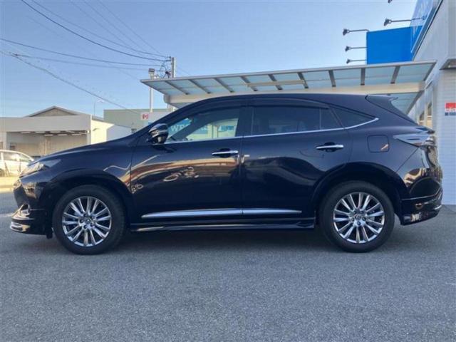 ハリアー 4WDプレミアム サンルーフ/純正エアロ/社外 9インチ SDナビ/シート ハーフレザー/電動バックドア/ヘッドランプ LED/ETC/EBD付ABS/横滑り防止装置/アイドリングストップ/クルーズコントロール 4WD(2枚目)