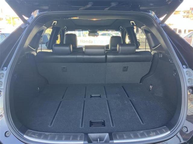 ハリアー 4WDプレミアム サンルーフ/純正エアロ/社外 9インチ SDナビ/シート ハーフレザー/電動バックドア/ヘッドランプ LED/ETC/EBD付ABS/横滑り防止装置/アイドリングストップ/クルーズコントロール 4WD(7枚目)