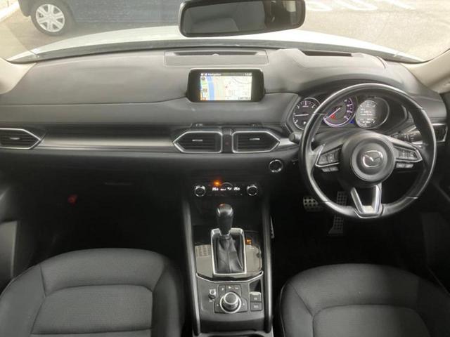 ＣＸ－５ ４ＷＤ　ＸＤプロアクティブ　新品タイヤ／純正　ＳＤナビ／アイアクティブセンス（マツダ）／車線逸脱防止支援システム／ヘッドランプ　ＬＥＤ／ＥＴＣ／ＥＢＤ付ＡＢＳ／横滑り防止装置／アイドリングストップ／バックモニター　バックカメラ（4枚目）