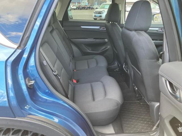 CX-5 4WD XDプロアクティブ 新品タイヤ/純正 SDナビ/アイアクティブセンス(マツダ)/シートヒーター 前席/車線逸脱防止支援システム/電動バックドア/ヘッドランプ LED/ETC/EBD付ABS/横滑り防止装置 バックカメラ(6枚目)