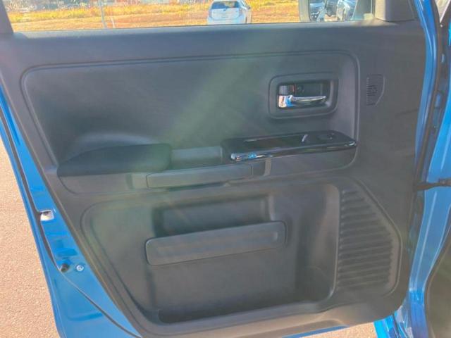 スペーシアカスタム ハイブリッドＸＳターボ　新品タイヤ／社外　ＳＤナビ／セーフティサポート（スズキ）／両側電動スライドドア／シートヒーター／全方位モニター／車線逸脱防止支援システム／シート　ハーフレザー／ヘッドランプ　ＬＥＤ　ターボ　ＥＴＣ（22枚目）