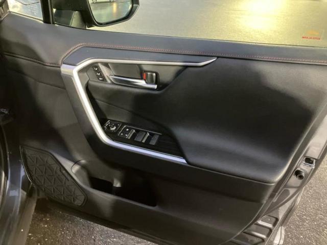RAV4 4WDアドベンチャーオフロードパッケージ 新品タイヤ/保証書/ディスプレイオーディオ+ナビ9インチ/デジタルインナーミラー/トヨタセーフティセンス/エアーシート 前席/車線逸脱防止支援システム/シート 合皮/電動バックドア バックカメラ(21枚目)