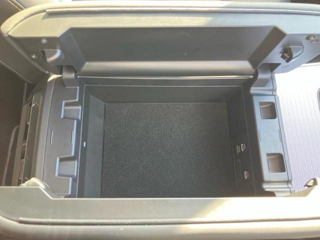 CX-60 4WD XDハイブリッドエクスクルーシブスポーツ 新品タイヤ/BOSE/保証書/純正 12.3インチ メモリーナビ/フリップダウンモニター 社外 9インチ/アイアクティブセンス(マツダ)/シートヒーター 全席/全方位モニター 衝突被害軽減システム(37枚目)