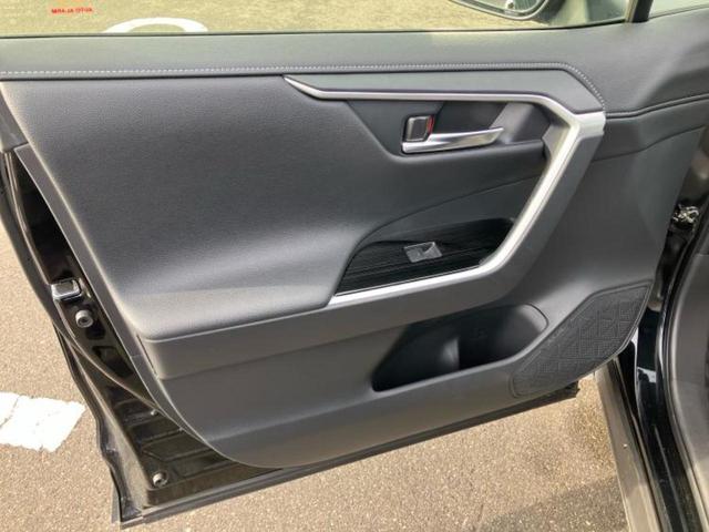 RAV4 4WDハイブリッドG 新品タイヤ/保証書/ディスプレイオーディオ+ナビ10.5インチ/トヨタセーフティセンス/エアーシート 前席/パノラミックビューモニター/車線逸脱防止支援システム/シート 合皮/電動バックドア 4WD(22枚目)