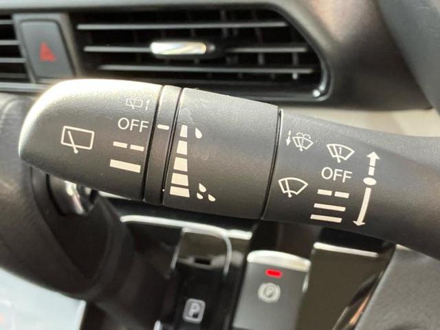 デリカミニ 4WD Tプレミアム 社外 メモリーナビ/イーアシスト(ミツビシ)/両側電動スライドドア/シートヒーター 前席/マルチアラウンドモニター/車線逸脱防止支援システム/ドライブレコーダー 社外/ヘッドランプ LED 4WD(17枚目)