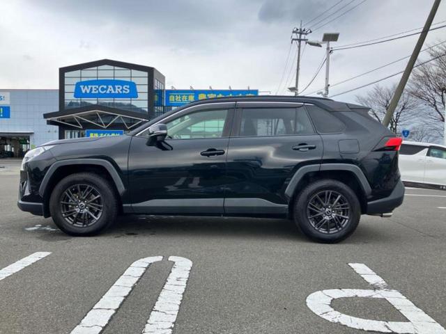 RAV4 4WD X 新品タイヤ/純正 SDナビ/トヨタセーフティセンス/車線逸脱防止支援システム/ヘッドランプ LED/Bluetooth接続/ETC/EBD付ABS/横滑り防止装置/アイドリングストップ バックカメラ(2枚目)
