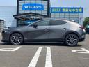 ＭＡＺＤＡ３ファストバック ２０Ｓプロアクティブツーリングセレクション　保証書／純正　８．８インチ　メモリーナビ／後席モニター　社外　１１．６インチｘ２／衝突安全装置／シートヒーター　前席／３６０°ビューモニター／車線逸脱防止支援システム　衝突被害軽減システム　電動シート（2枚目）