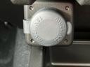 ４ＷＤ　ＸＣ　保証書／セーフティサポート（スズキ）／シートヒーター　前席／車線逸脱防止支援システム／ヘッドランプ　ＬＥＤ／ＡＢＳ／横滑り防止装置／アイドリングストップ／クルーズコントロール／禁煙車　ワンオーナー（28枚目）