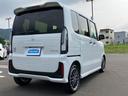 Ｎ－ＢＯＸカスタム ４ＷＤターボ　保証書／純正　９インチ　ＳＤナビ／フリップダウンモニター　純正　１２．８インチ／ホンダセンシング／両側電動スライドドア／シートヒーター／マルチビューカメラシステム／車線逸脱防止支援システム　ターボ（3枚目）