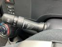 Ｓ　社外　ＳＤナビ／Ｂｌｕｅｔｏｏｔｈ接続／ＥＴＣ／ＥＢＤ付ＡＢＳ／横滑り防止装置／フルセグＴＶ／禁煙車／エアバッグ　運転席／エアバッグ　助手席／パワーウインドウ／エンジンスタートボタン／スマートキー（17枚目）