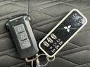 ４ＷＤ　Ｇパワーパッケージ　純正　１０インチ　ＳＤナビ／フリップダウンモニター　純正　１１．５インチ／イーアシスト（ミツビシ）／両側電動スライドドア／シートヒーター　前席／マルチアラウンドモニター／車線逸脱防止支援システム（42枚目）