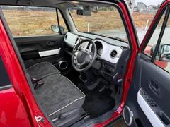ＷＥＣＡＲＳではほぼ毎日新しい在庫車両を入荷しております！お客様のこだわりを叶える１台がきっとＷＥＣＡＲＳにあるはずです！ 5