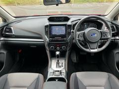 「この車の写真をもっと見たい」「状態が気になる」「この装備はついている？」どんな小さな疑問でもお気軽にお問い合わせください！ 4