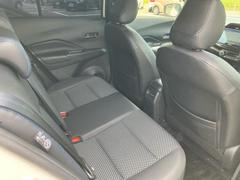 ＷＥＣＡＲＳではほぼ毎日新しい在庫車両を入荷しております！お客様のこだわりを叶える１台がきっとＷＥＣＡＲＳにあるはずです！ 5