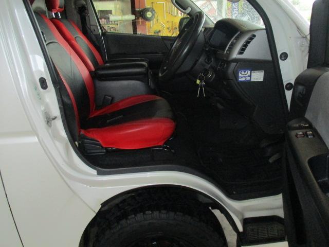 スーパーGL/ナビ・バックカメラ・新品タイヤ オープンカントリー215/70R16・タイミングベルト交換済・中古スタッドレスタイヤあり(9枚目)