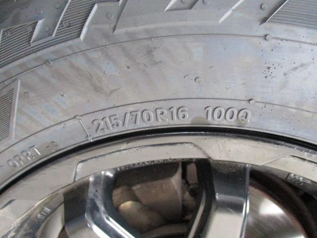 スーパーGL/ナビ・バックカメラ・新品タイヤ オープンカントリー215/70R16・タイミングベルト交換済・中古スタッドレスタイヤあり(30枚目)