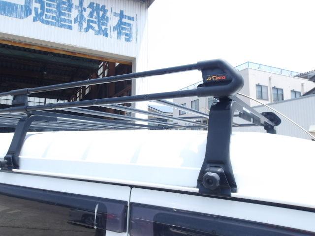 エブリイ ＰＣリミテッド　ＰＣリミテッド　パートタイム４ＷＤ　セーフティーサポート車　ハイルーフバックカメラ　ブルートゥース対応ナビ　ドラレコ　ルーフキャリア（13枚目）