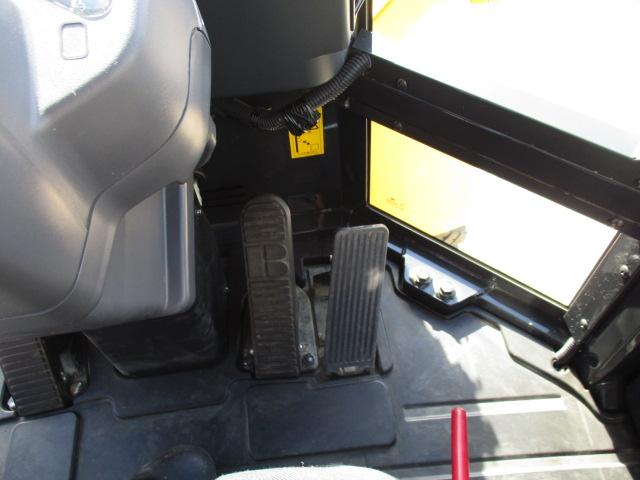 日本  コマツ ホイールローダー WA30-6E0 キャビン スノータイヤ 小型特殊 稼働時間347h(26枚目)