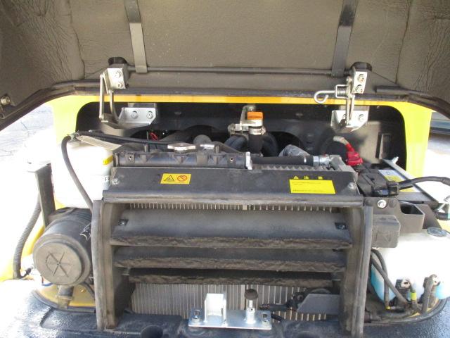 日本  コマツ ホイールローダー WA30-6E0 キャビン スノータイヤ 小型特殊 稼働時間347h(34枚目)