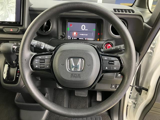 Ｎ－ＢＯＸカスタム ベースグレード　両側パワースライドドア（11枚目）