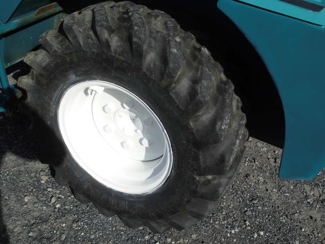 日本 　ヤンマー　Ｖ３－５Ａ　タイヤショベル　ホイルローダ　４ＷＤ（16枚目）
