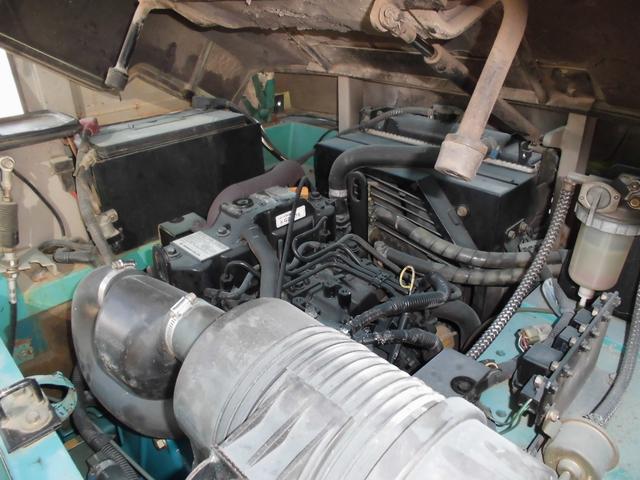 日本 　ヤンマー　Ｖ３－５Ａ　タイヤショベル　ホイルローダ　４ＷＤ（31枚目）
