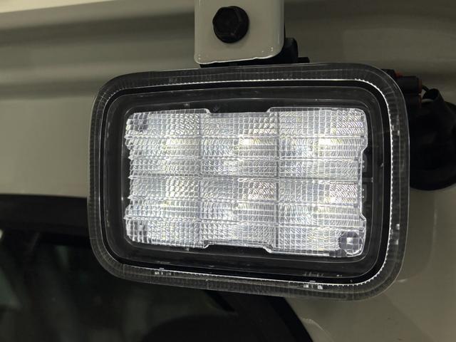 LED大型荷台作業灯(首振り機構付)